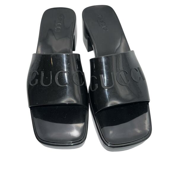 Gucci Womens Rubber Logo Graphic Strap Slide Sandal Heels Black Size EUR 41 - Picture 1 of 9